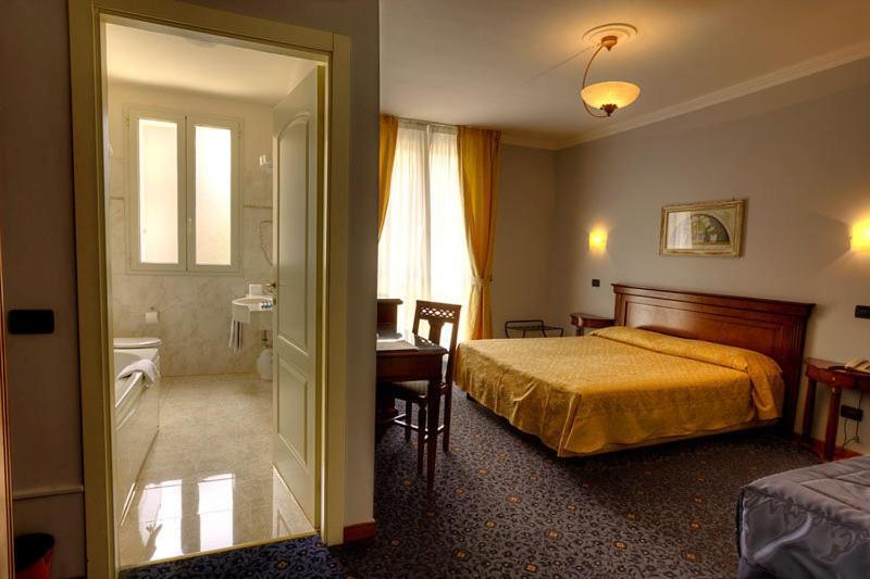Castello Hotel 3*